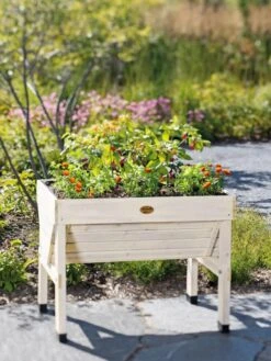 Compact VegTrug® Patio Garden -Plant Supports Shop 8594232 1196 tif