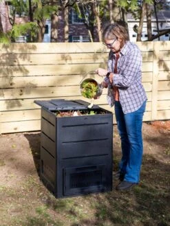 Deluxe Pyramid Composter II -Plant Supports Shop 8600227 0586 tif