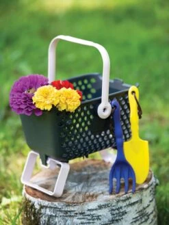 Calipso 3-in-1 Kids Gardening Self-Watering Planter Kit -Plant Supports Shop 8609217 0348 tif