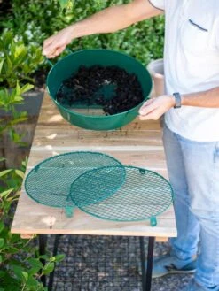 Gardener's Compost Soil Sifter -Plant Supports Shop 8611018 168 tif
