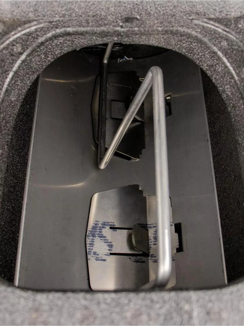 BeyondGREEN All-Electric Kitchen Waste Composter 10 BeyondGREEN All-Electric Kitchen Waste Composter - Image 8